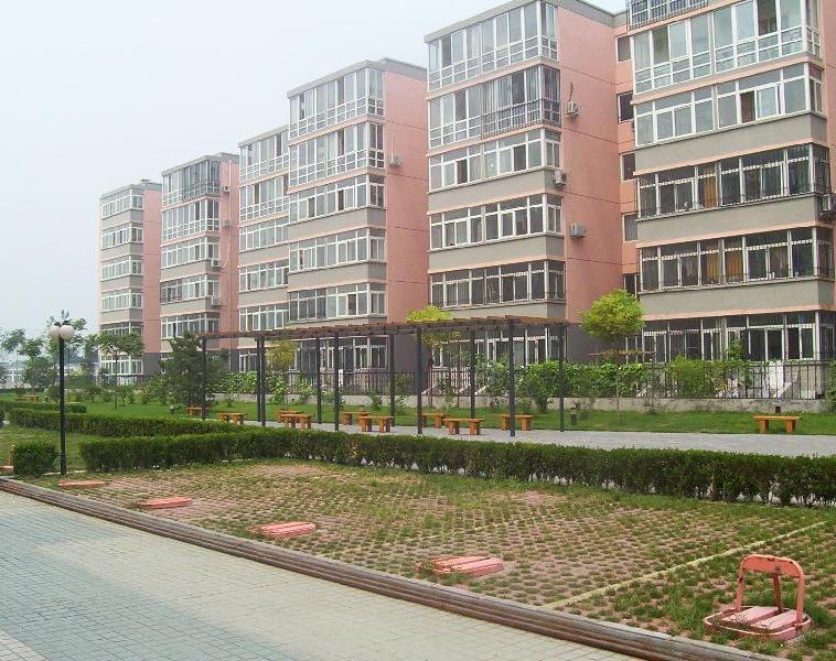 风雅园三区 94平米+30平米自建+50平米露台 6/6 南北 中装 2000年 满五年经济适用房 86万